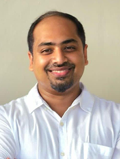 Faculty Photo of Dr. Dilu Davis